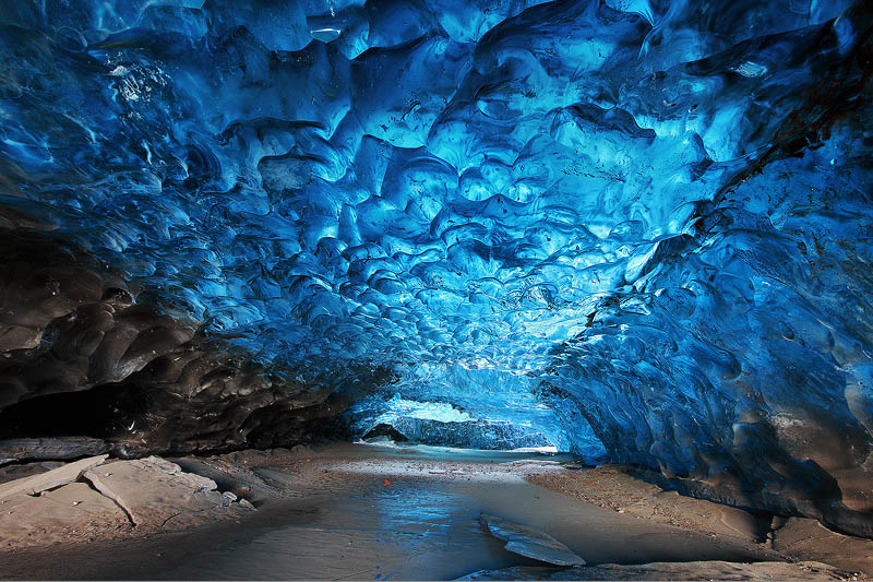 http://twistedsifter.com/2011/05/picture-of-the-day-crystal-ice-cave-in-iceland/